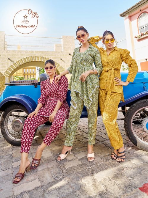 Cocktail 1001 Cotton Print Western Wear Top With Bottom Set