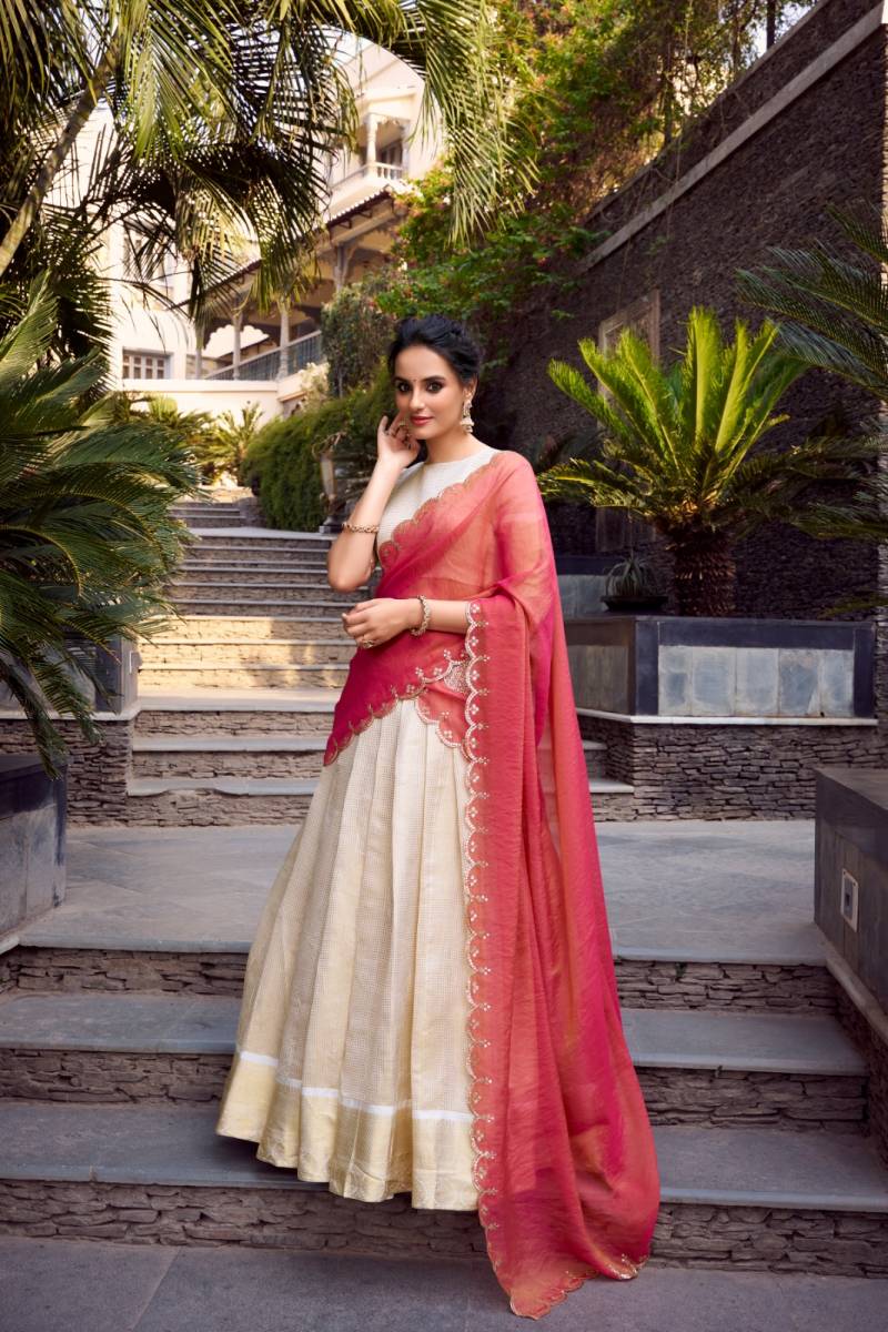 Taraa L 2011 Jacquard Chex Zari Weaving Wedding Lehenga Choli Collection