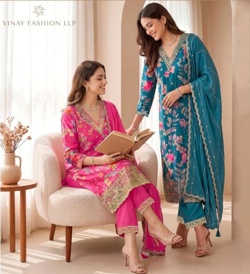 Vinay Kuleesh Gaargii Embroidered Salwar Kameez